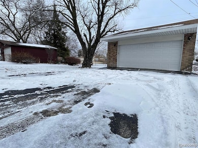 26540 Hoover Rd, Warren, MI 48089 - photo 3