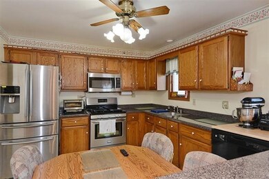 2636 Harvest Ct, Crown Point, IN 46307 - photo 4