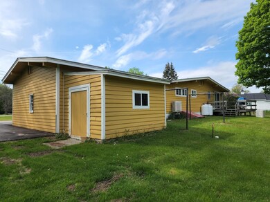 15 Coach Rd, Gilford, NH 03249 - photo 4