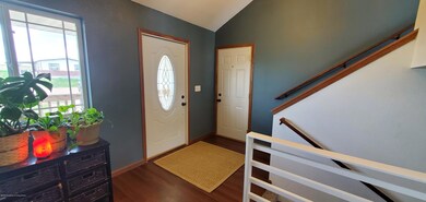 Foyer/Sitting Area 3