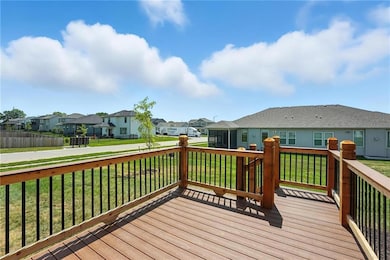 19705 W 195th Place, Spring Hill, KS 66083 - photo 3