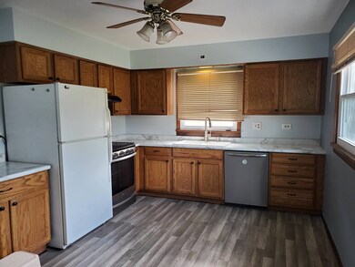 2825 W Grove Ave, Waukegan, IL 60085 - photo 7