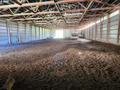 96512 Martin Ranch Rd, Brookings, OR 97415 - photo 4