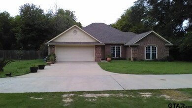 3215 3215 Erma St, Tyler, TX 75701 - photo 2