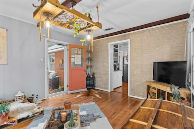 601 Hunter St, Kilgore, TX 75662 - photo 5