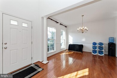 25909 Kimberly Rose Dr, Chantilly, VA 20152 - photo 7