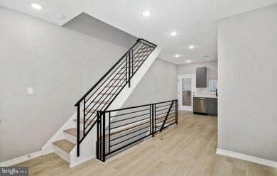 2428 Jasper St unit A, Philadelphia, PA 19125 - photo 4