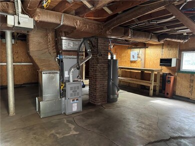 2318 Clark Ave, Parsons, KS 67357 - photo 7