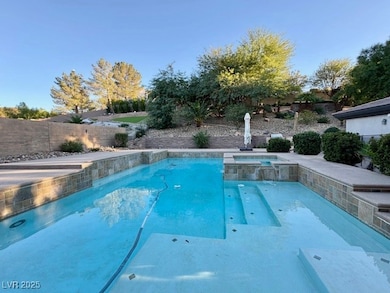 5 Karsten Creek Ct, Henderson, NV 89052 - photo 2