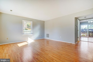 128 Farrell Ln, Fredericksburg, VA 22401 - photo 3