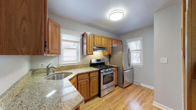 1110 N President St, Wheaton, IL 60187 - photo 7