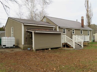 1 Thomas St, Rochester, NH 03867 - photo 2