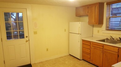 40 Brown St unit 2, Waltham, MA 02453 - photo 3