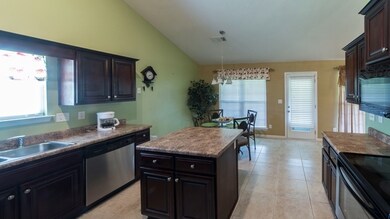 422 Shadeland Place, Macon, GA 31206 - photo 7