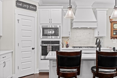 3814 Inlet Loop