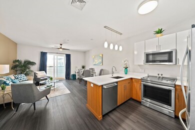 Triple 9 Brookside unit 510, Quincy, MA 02169 - photo 6