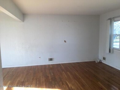 26 Orchard Ave W, Holmdel, NJ 07733 - photo 2