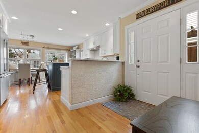 32 Bromfield St unit B, Newburyport, MA 01950 - photo 7