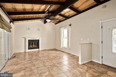 2322 Kingsbury Ln, Woodbridge, VA 22192 - photo 3