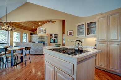 57619 Rocky Mountain Lane-7