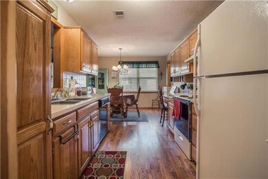 504 S Poseidon Way, Raymore, MO 64083 - photo 5