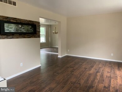 1708 Summersweet Dr, Williamstown, NJ 08094 - photo 4