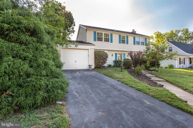 12709 Kavanaugh Ln, Bowie, MD 20715 - photo 2