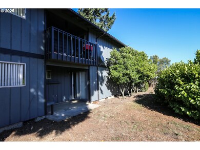 1015 R St, Springfield, OR 97477 - photo 6