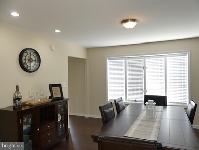 10 Dandelion Ct, Owings Mills, MD 21117 - photo 4