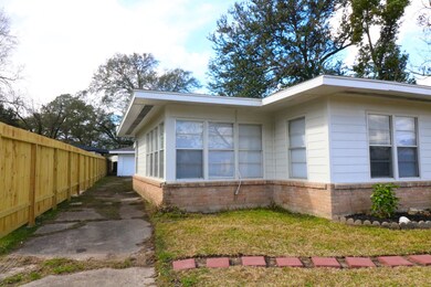 5114 Milart St, Houston, TX 77021 - photo 4
