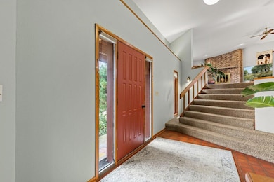 727 Browning Cir, Oconomowoc, WI 53066 - photo 4