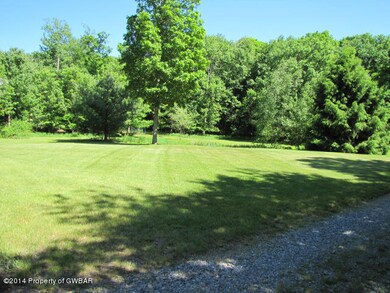 43 Oak Dr, Mountain Top, PA 18707 - photo 3