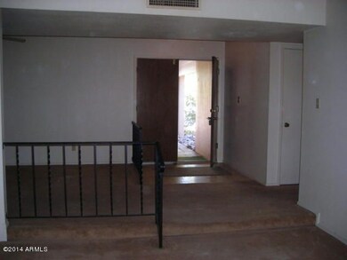 dining - entrance