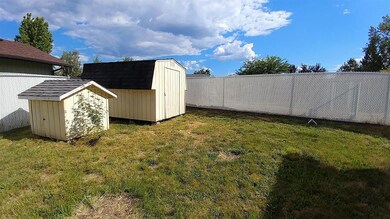 1355 Shady Ln, Grants Pass, OR 97527 - photo 7