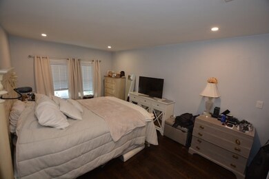 125 Pleasant St unit 3, Winthrop, MA 02152 - photo 3