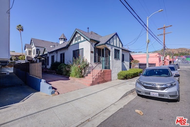 1447 N Vista St unit 1/2, Los Angeles, CA 90046 - photo 2