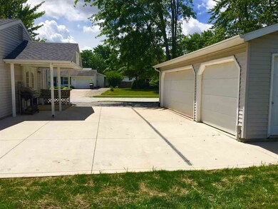 3 car heated garage