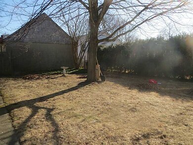 101 Maplewood Ave, Cranston, RI 02920 - photo 6