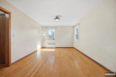 1026 Jassamine Way, Fort Lee, NJ 07024 - photo 5