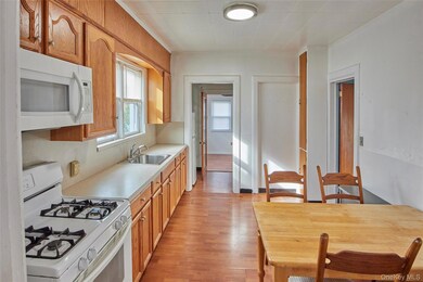 728 Frost Ave, Peekskill, NY 10566 - photo 2