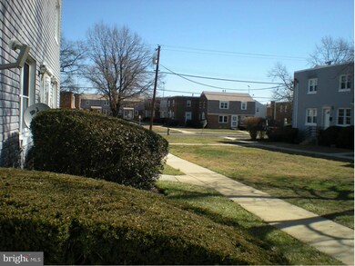 3829 28th Ave unit 24, Temple Hills, MD 20748 - photo 3