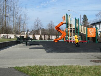 2118 S 263rd St, Des Moines, WA 98198 - photo 2