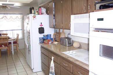 14445-The Kitchen To Breakfast Area