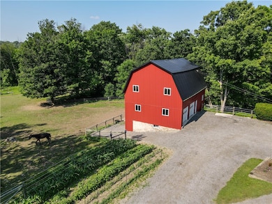 10752 Claybed Rd, Fillmore, NY 14735 - photo 3