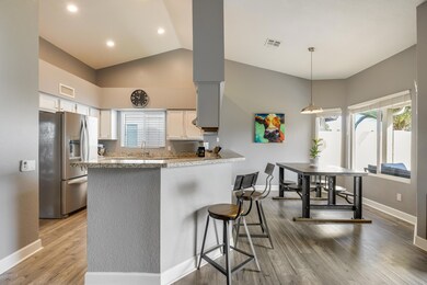 Kitchen and Brkst Area