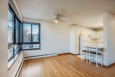 1912 Dupont Ave S unit 407, Minneapolis, MN 55403 - photo 5