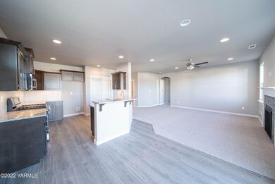 6101 Cottonwood - 4