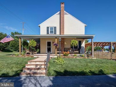 1776 W Doe Run Rd, Kennett Square, PA 19348 - photo 2