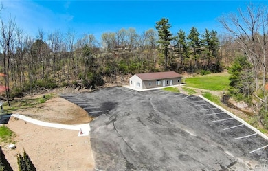65 E Lizard Creek Rd, Lehighton, PA 18235 - photo 6