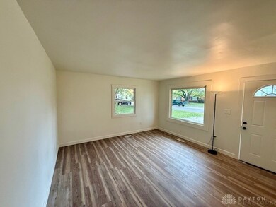 63 Randolph St, Wilmington, OH 45177 - photo 3